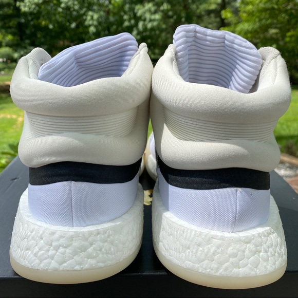 🚫Sold🚫 Adidas Marquee Boost Footwear Light - Picture 4 of 7